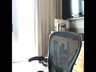 Süsse xlatinahotx spritzt vor der Webcam